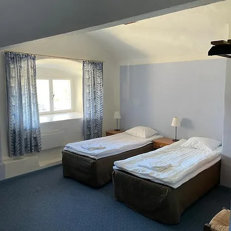 Utoopia Kuelalistemaja Viscosas *