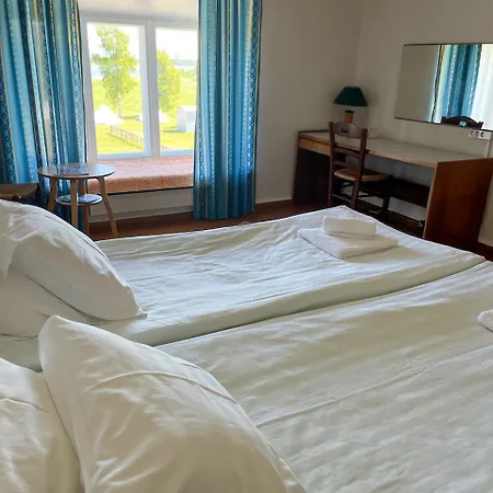Inn Utoopia Kuelalistemaja Viscosas *